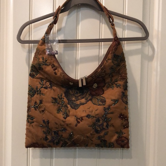 NWT artisan hand beaded bag with interchangeable dual snap long and short straps - Picture 2 of 7